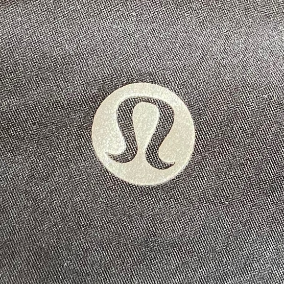 Lululemon Split Second Short II - Picture 4 of 8